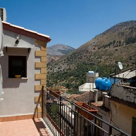 Cipriano Spacious And Cosy Monolocale * Torretta (Sicily)