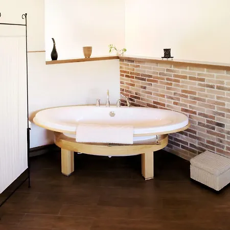 Apartamento Cipriano Spacious And Cosy Monolocale *