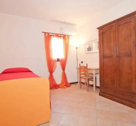 Cipriano Spacious And Cosy Monolocale *
